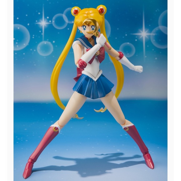 Bandai Tamashii Nations Sailor Moon Figurine